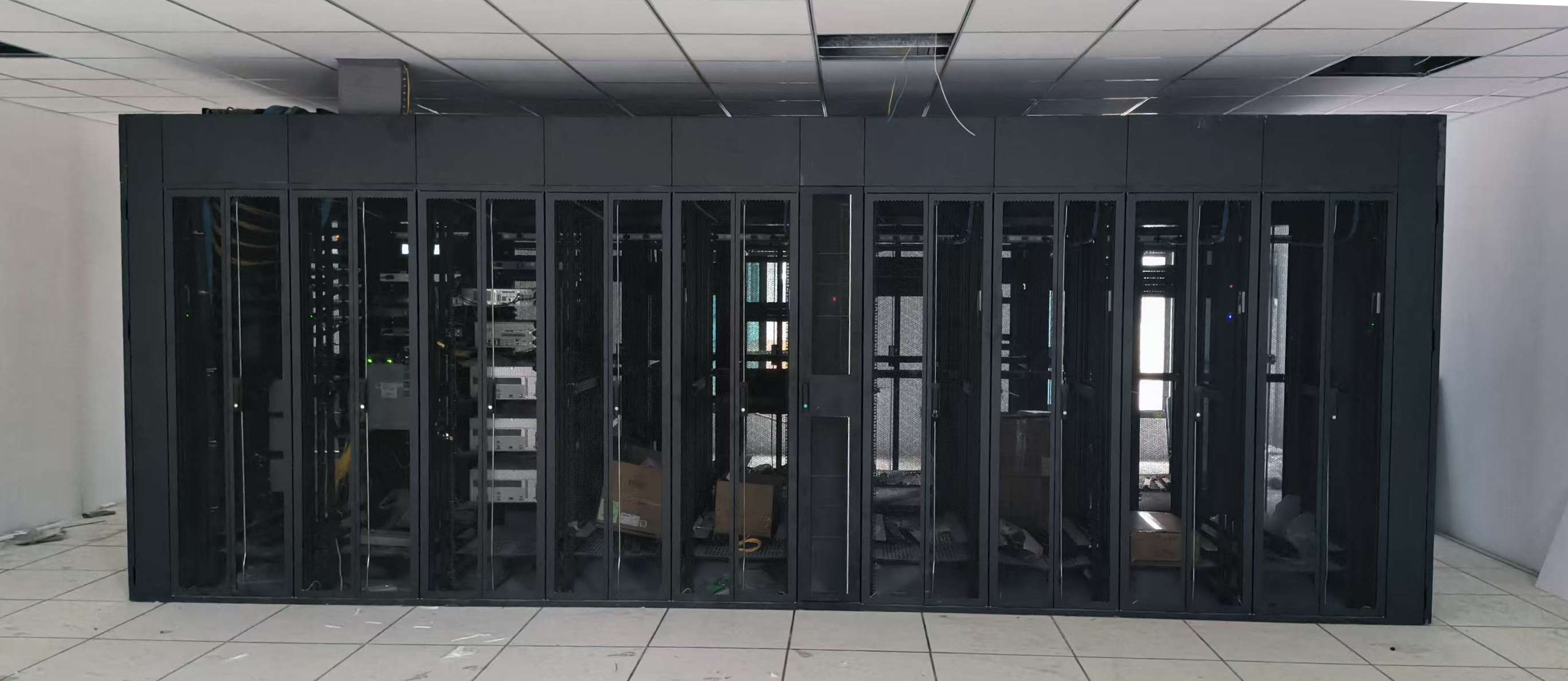 某学校数据中心机房建设